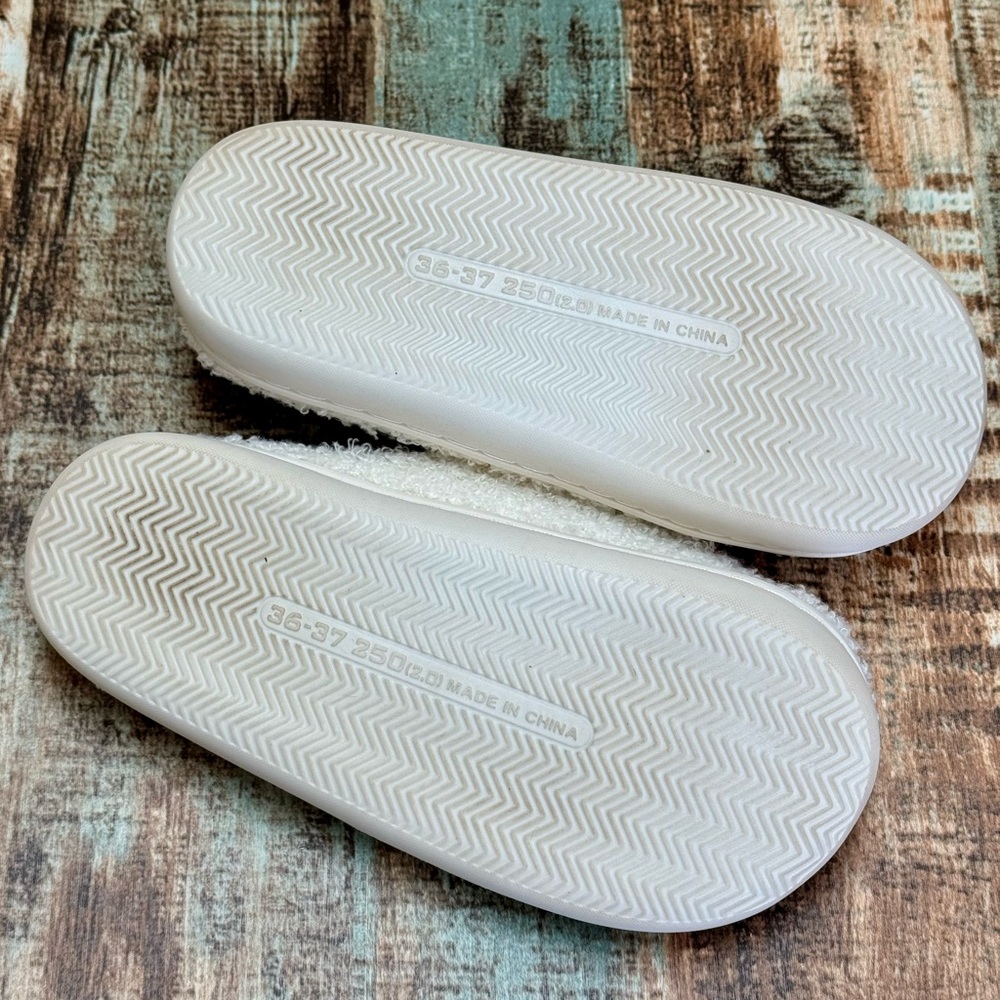 🆕 Women’s Cozy Fall Pumpkin Slippers | #Z47 - Picture 10 of 12